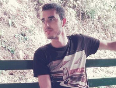 Često sam zbog vrtoglavica padao u nesvest, a mučile su me i migrene, punih osamnaest godina, od ranog detinjstva. Doktori su mi rekli da sam taj poremećaj nasledio od majke i da ću morati da trpim posledice celoga života. Međutim, pošto mi je namešten atlas, ispostavilo se da poremećaj ipak nije
bio nasledan.